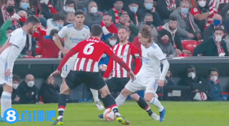 Hero扳平比分，菠萝关羽盯死敌方双c