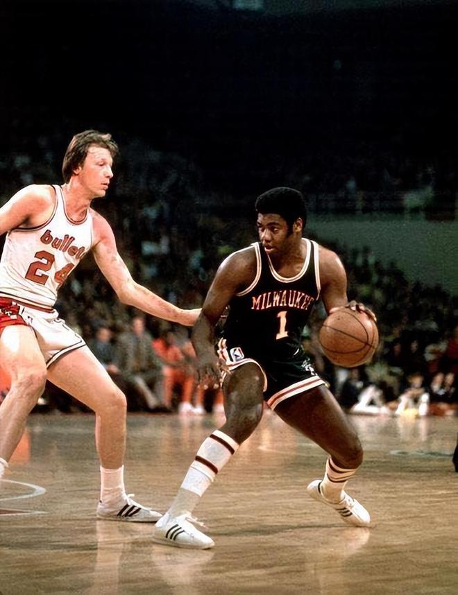 郑钦文在迈 郑钦文在迈