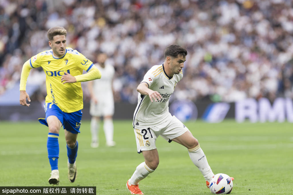 在球队困境 在球队困境